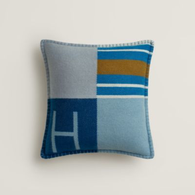 クッション 《馬着》 | Hermès - エルメス-公式サイト